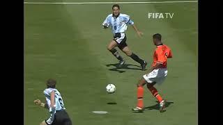 Best Assist Ever!! Bergkamp to Kluivert