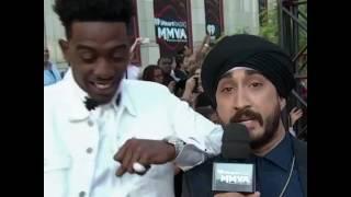 Vine: Jus Reign ft Desiigner premiere their hit single "POLAR BEAR" at the #MMVAs