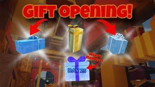 OPENING the 3 CHRISTMAS GIFTS and the LAST advent door in Oaklands! (V.1.72.1)