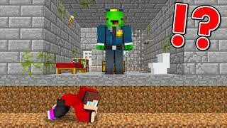 Minecraft Speedrunner VS Hunter Prison Break