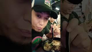 makoy napalaban gumamit Ng chopsticks Sa Sydney australia