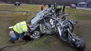 250 Shocking Car Crashes of Idiots In Cars Got Instant Karma You Wouldn't Believe if Not Filmed #38