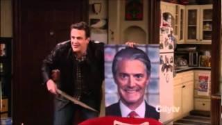 How I Met Your Mother - Whats wrong with the captain