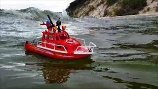 ULTIMATE CHALLENGE! Playmobil RC Boat on Huge Waves