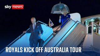 King & Queen touchdown in Sydney as political leaders 'snub' Royal couple