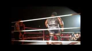 Mark Henry vs Yoshi Tatsu@Genève 2012 entrance+highlights