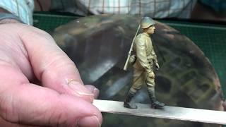 Tutorial - First steps of three I do my way to paint figures with airbrush with Vallejo