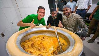 Bangladesh Food - KING of KACCHI BIRYANI for 30 Years!! Insane Cooking Skills in Dhaka!