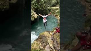 The slip dive #travel #dominicanrepublic #nature #swimmingbeauty #swimmingaddict #dominicana