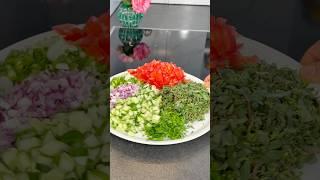 SOSU İLE MEST EDEN NEFİS SEMİZOTU SALATASI TARİFİ!