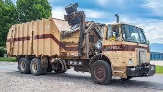 Loud Revving Volvo WX64 - Heil Formula 7000 Garbage Truck