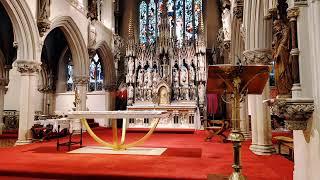 Sunday Mass @ 9.30, English Martyrs Catholic Church, London