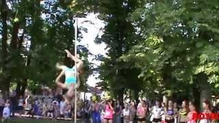 Мастер класс пол дэнс от школы ROYAL Pole Dance на День Независимости