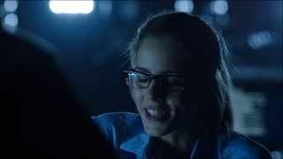 Arrow 2x14 - Oliver and Felicity "You will always be my girl"