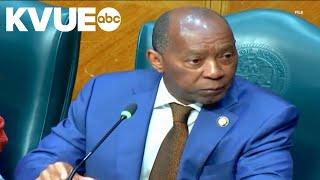 Late US Rep. Sylvester Turner to lie at Texas State Capitol