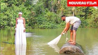 LA MYSTÉRIEUSE DÉESSE DE L'EAU TOMBE AMOURANTE D'UN BEAU PÊCHEUR - FILM NIGÉRIEN