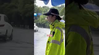 终于要到兔子警官微信了#杭州#女交警#杭州西湖旅游#李语蔚#