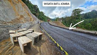 Today Batu Jomba was doused with bulk asphalt and uditch was brought in again