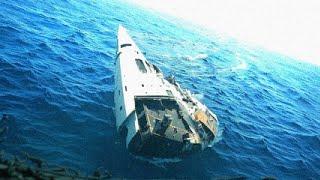 Sailor Accidentally Discovered This in the Middle of the Ocean!