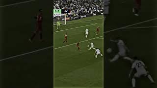 Horrible lesión del jugador de Liverpool.....