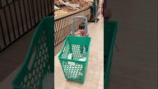 Cute Baby helper  | Deepali S. Arun #babyshopping #baby #cutebaby #shopping #shortsfeed #ytshorts