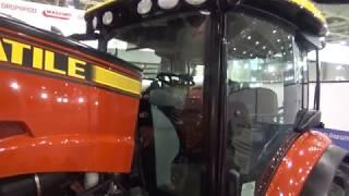 VERSATILE RC 335, nehéz univerzális traktor, AGROmashExpo 2018., v180126-3-148