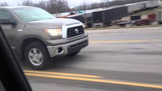 Toyota Tundra 5.7l vs. Nissan Titan