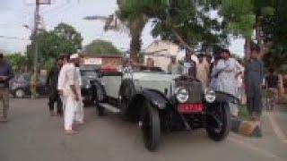 Vintage cars boom in Pakistan