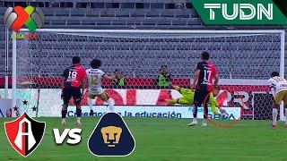 ¡QUÉ SALVADA, SEÑORES! Camilo ataja penal al ‘Chino’ | Atlas vs Pumas | Liga Mx -AP2024 - J5 | TUDN