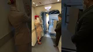 Открытие двери Airbus A380 Emirates ️