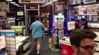 Gamer gets into Fight with GameStop Manager at midnight release