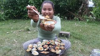 Grilling Clams With Special Recipe | SIS Cooking TV