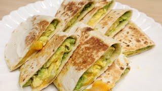 If you have Avocado, try this breakfast wrap! You will be surprised !