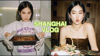 living in shanghai | happy holidays, food, fun, and friends | xmas nye vlog