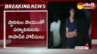 Rescue Operation Success in Muthyala Dhara Water Falls | Mulugu Dist @SakshiTV