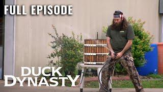 Duck Dynasty: Sauvignon Beard - Full Episode (S1, E9) | Duck Dynasty