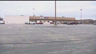 Big Lots to sell hundreds of stores, saving thousands of jobs