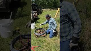 tips to using a spinning jenny and how to roll up fence #electricfence #farmtips #farming #ranching