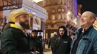 Christian Irish laughed at a Muslim who then became a laughingstock! Muslim Cowboy LeicesterSquare