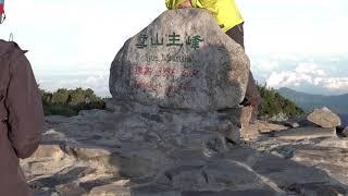 雪山主峰