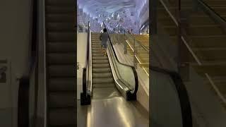 Stairs of Travel  #goodvibes #theo2 #photography #digital #piratesofthecaribbean #escalator #london