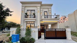 Amazing 8 Marla Classical Designer House For Sale in Dha Lahore