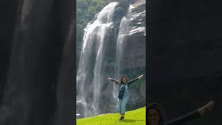 Bomburuella Sri Lanka #sonali #srilanka #waterfalls #bomburuella #viral #nature #fall #beautiful
