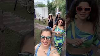 Love my kitty girls ️hotties #bts #trending #tanaazirani #munishakhatwani #kashmirashah #friends