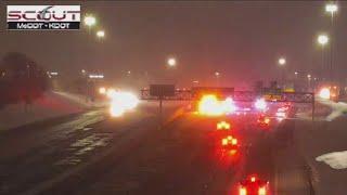 I-435 closed both directions at Roe