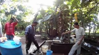 Building in Nicaragua : Teak post and concrete block bodega