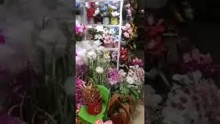 14 December 2022; Wednesday.. At the Yiwu artificial flower shop in the Yiwu Futian Market