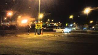 nissan Skyline r33 and silivia s14 tandem drifting nearly crash