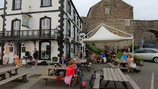 Walk around Caernarfon in Gwynedd, North Wales