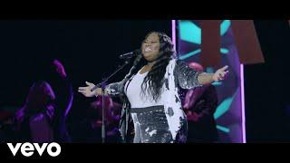 Tasha Cobbs Leonard - Royalty: Live At The Ryman